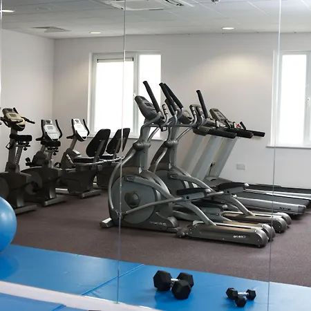 Leonardo Szálloda Bradford