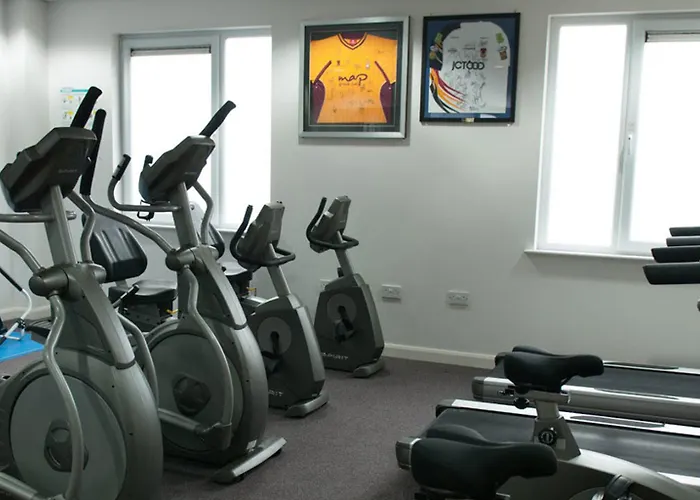 Leonardo Szálloda Bradford