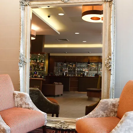 Leonardo Hotel 4*