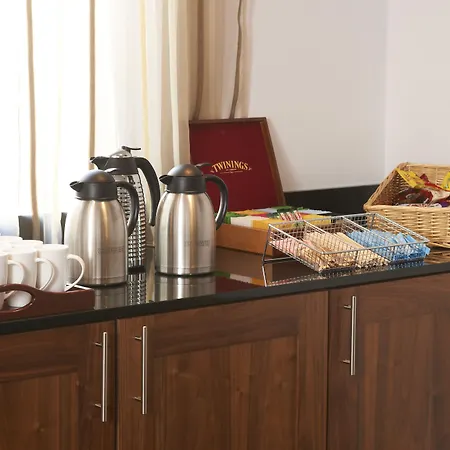 Leonardo Hotel 4*