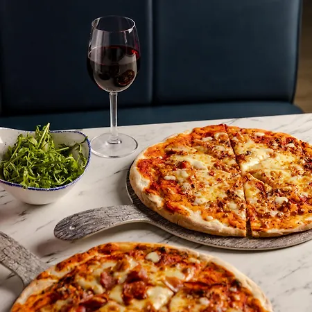 Leonardo Bradford (West Yorkshire)