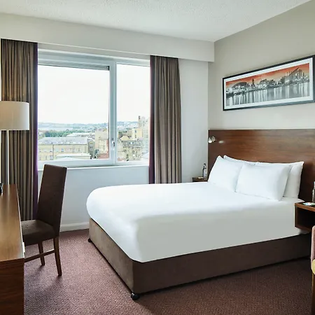 Leonardo Hotel 4*