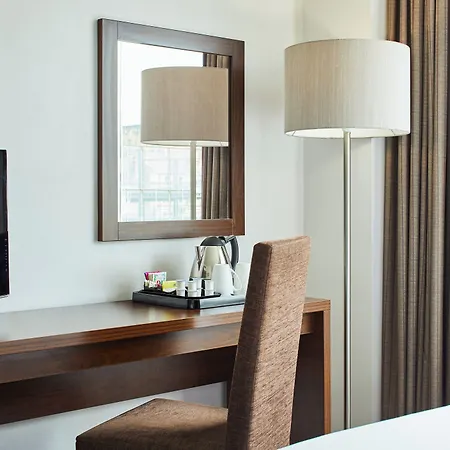 Leonardo 4* Bradford (West Yorkshire)