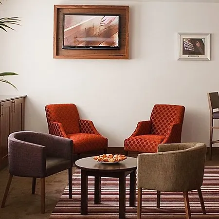 Leonardo Bradford (West Yorkshire)